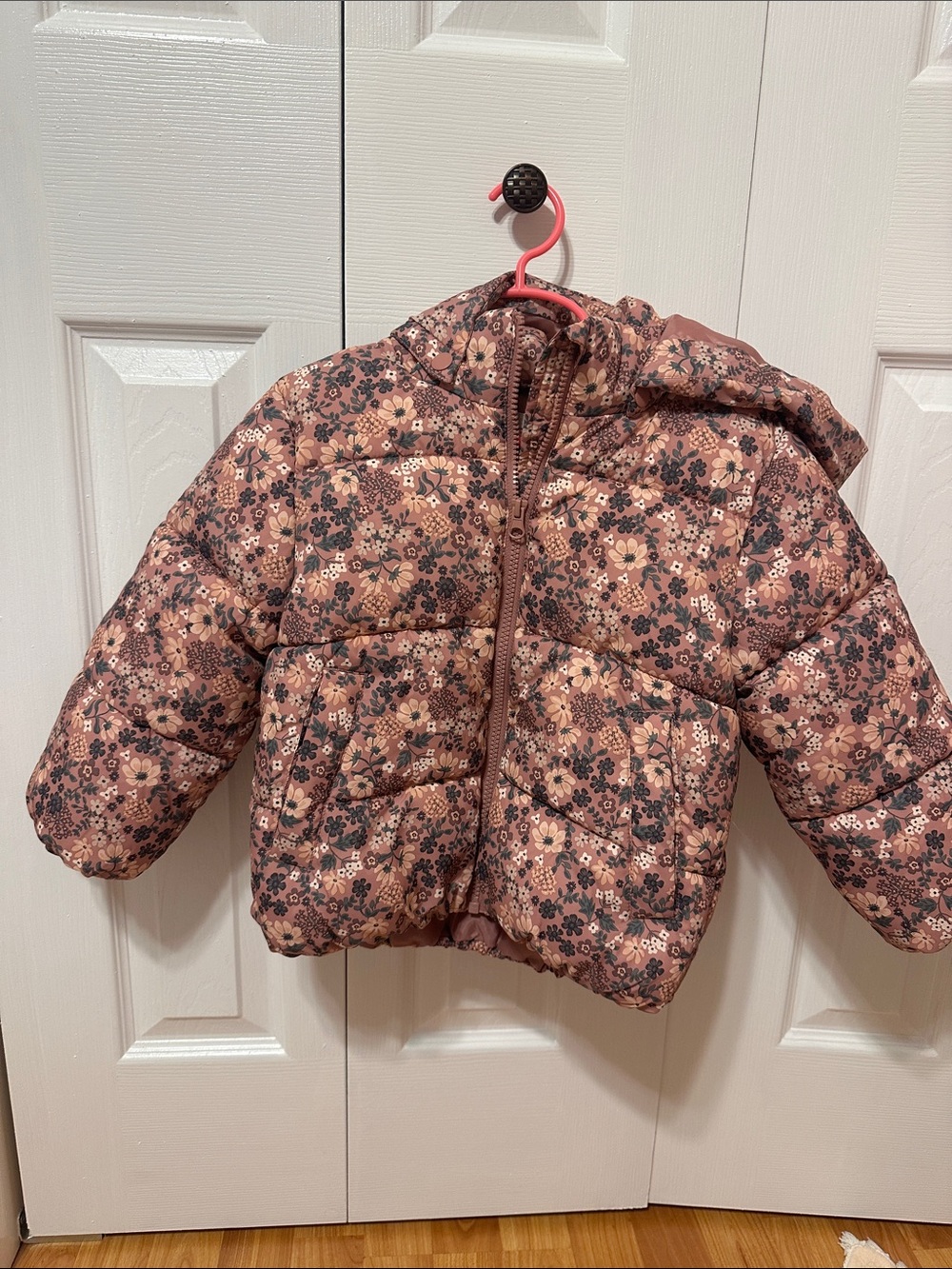 H&M Dusty Rose Floral Puffer Jacket with Hood
